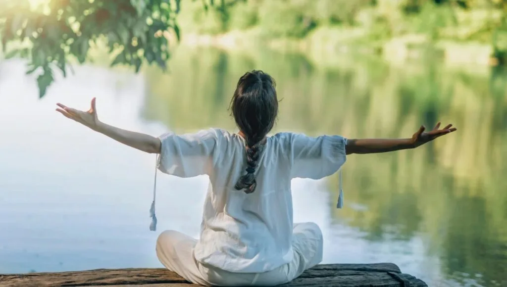 How Compassion Meditation Can Help You Connect with Others 3 How Compassion Meditation Can Help You Connect with Others
